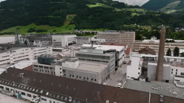 Wattens Áustria Julho 2023 Swarovski Factory Foot Tyrolian Mountain Range — Vídeo de Stock