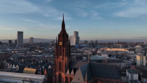 Catedral Frankfurt Centro Histórico Cidade Drone Aéreo Vista Com Skyscrappers — Vídeo de Stock