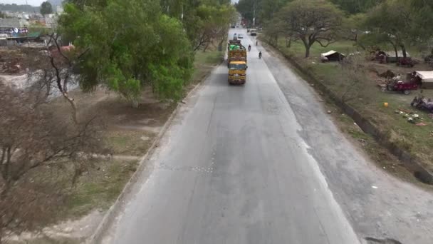 Pakistańskie Jingle Trucks Autostradzie Pakistanie Ciężarówki Pakistanu Uznawane Dziedzictwo Unesco — Wideo stockowe