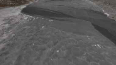 Himalayalar 'daki kum fırtınası, Sandifikasyon Gojal ve Hunza Vadisi' ndeki Desertic Plains 'e, Gilgit Baltistan, Pakistan' a götürüyor. Yüksek kalite 4k görüntü