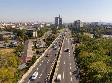 Belgrad Batı Kapısı, Zalim Gökdelen Kulesi, Batı Bloğu Mimari Mirası. Belgrad Havalimanı, Sırbistan. Yüksek kalite fotoğraf
