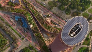 Seville Kulesi, Hava Drone Manzarası Sunnt Günü. Sevilla, İspanya 'da 