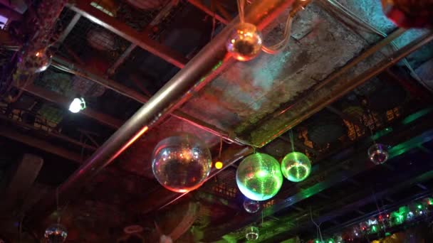 Interior Szimpla Kert Famous Ruin Pub Budapest Night Disco Balls — Stock video