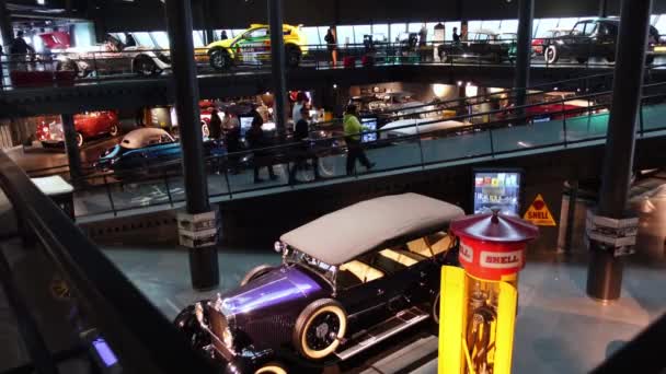 Riga Motor Museum Classic Vintage Cars Exhibition Retro Auto Show — стокове відео