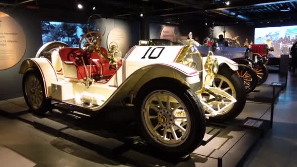 Stutz Bearcat 1912 Riga Motor Museum Klassieke Vintage Cars Tentoonstelling — Stockvideo