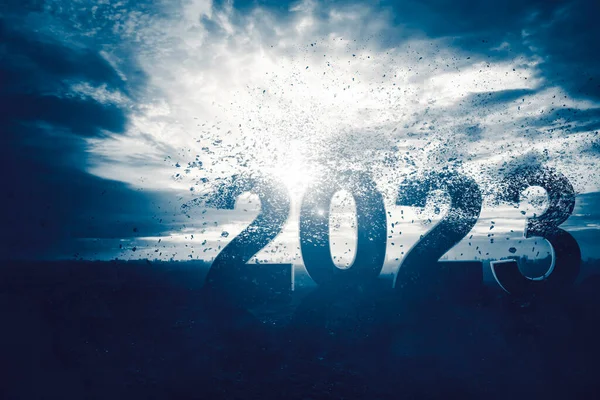2023 Yakın Sayı Değişimi Şafak Vakti Dağda Parçacıkları Dağıtacak — Stok fotoğraf