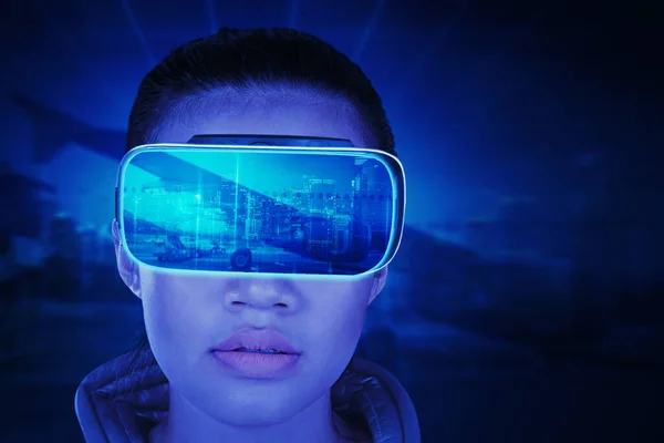Mujer Con Gafas Realidad Aumentada Tecnología Futura —  Fotos de Stock