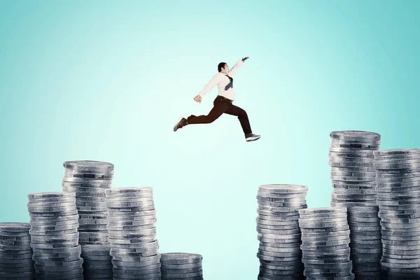 Asian Business Man Run Jump Money Pile Investment Savings Growth — Stock Photo, Image