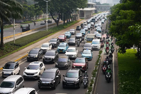 Dżakarta Indonezja Lipca 2023 Korki Jalan Sudirman Godzinach Szczytu Rano — Zdjęcie stockowe
