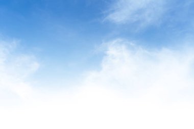 Açık bir günde güzel tropik plajların ve denizin doğal manzarası Phuket Tayland