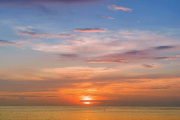 Фон Неба Захід Сонця Пляж Спереду Барвистий Красивий Понтонний Факел — стокове фото