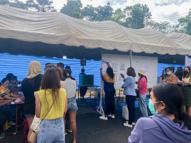 Seçim öncesi telaşlı halk haklarını kullanıyor, bir sürü sorun... 124.07 05 Phuket Tayland, Tayland 'ın yeni başbakanının seçilmesi.