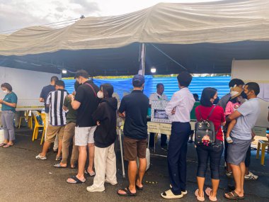 Seçim öncesi telaşlı halk haklarını kullanıyor, bir sürü sorun... 124.07 05 Phuket Tayland, Tayland 'ın yeni başbakanının seçilmesi.