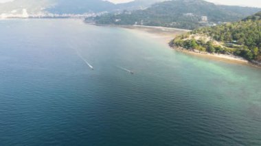 Paradise Beach, Patong 'a yakın bir yer. Güzel doğal deniz manzarası