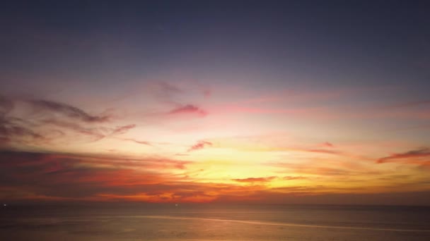Дронна Камера Вид Повітря Місто Патонг Пхукет Таїланд Прекрасне Море — стокове відео