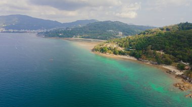 Paradise Beach, Patong 'a yakın bir yer. Güzel doğal deniz manzarası
