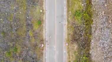 Phuket, Tayland 'daki Bang Wad Barajı' nın, Phuket Adası 'ndaki büyük bir su dağıtım barajının insansız hava aracı görüntüleri..