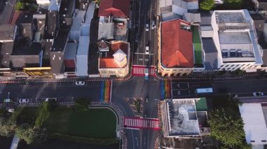 Phuket Eski Şehir 'in gün batımında Phuket, Tayland Sino-Portekiz Mimarisi' nde hava görüntüsü sabah güneşli, hava güzel ve ziyaret etmek için güzel bir yer..