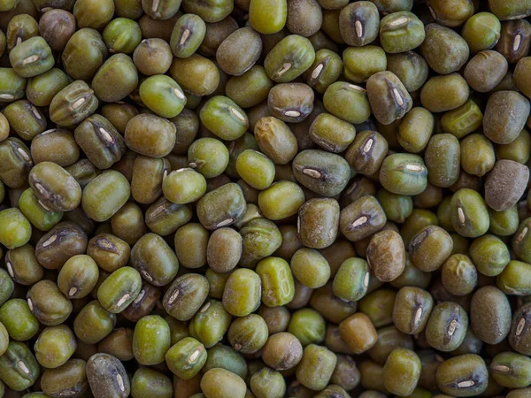 Pile Dried Green Organic Mungo Beans Overhead Shot — Stock Photo, Image