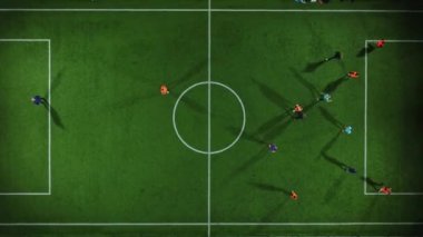 Mini futbol maçının havadan görünüşü, futbol. MiniFootball sahası ve insansız hava aracından futbolcular