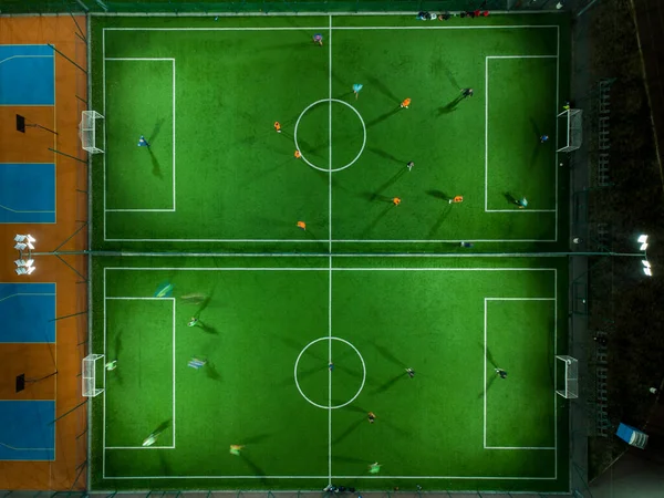 Letecký Pohled Malý Fotbalový Zápas Fotbal Minifotbalové Hřiště Fotbalisté Dronu — Stock fotografie