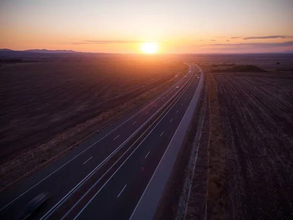 Luftaufnahme Der Autobahn Bei Sonnenuntergang Herbst Draufsicht Von Der Drohne — Stockfoto