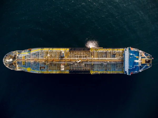 Letecký Top Drone Fotografie Průmyslového Paliva Petrochemického Tankeru Křižující Moře — Stock fotografie