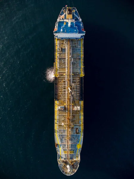 Endüstriyel Yakıt Petrokimya Tankerinin Uçan Hava Aracı Fotoğrafı — Stok fotoğraf