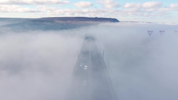 Αεροφωτογραφία Της Γέφυρας Ασπαρούχοφ Στην Ομίχλη Πρωί Βάρνα Βουλγαρία — Αρχείο Βίντεο