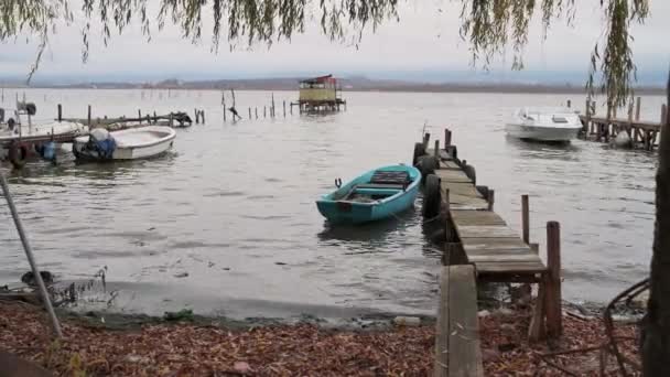 Varna Bulgaristan Daki Eski Bir Balıkçı Köyünün Ahşap Iskele Yakınlarındaki — Stok video