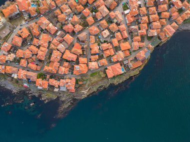 Bulgaristan 'ın Burgaz bölgesinin eski Sozopol kentinin hava manzarası