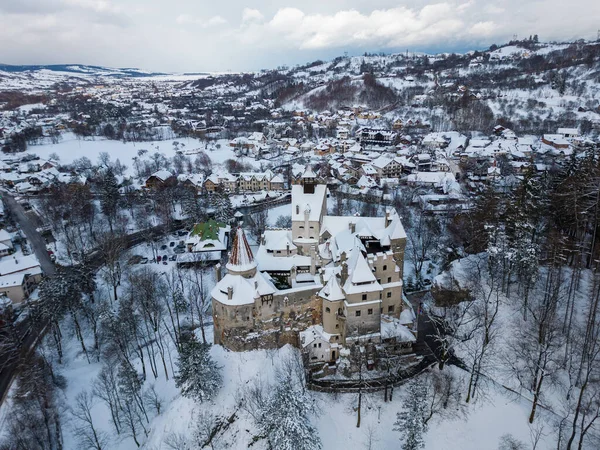 Snow Covered Medieval Castle Bran Known Castle Dracula Transylvania Romania — Foto Stock