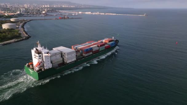 Vista Aerea Dall Alto Una Nave Container Naviga Sul Mare — Video Stock