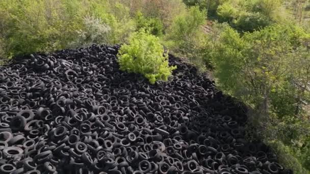 Aerial Top View Stark Contrast Massive Landfill Used Car Tires — Stock Video
