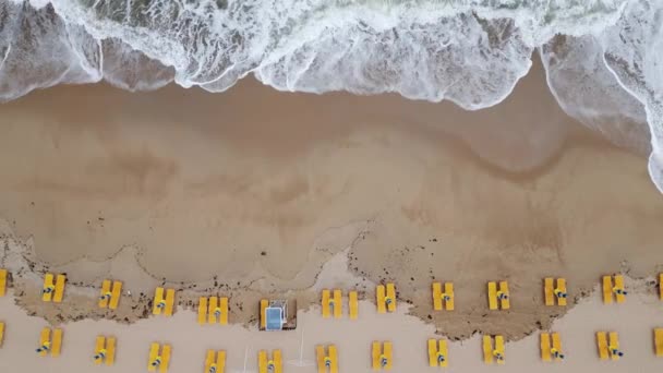Zapierający Dech Piersiach Widok Powietrza Luksusowy Hotel Basenem Nad Morzem — Wideo stockowe