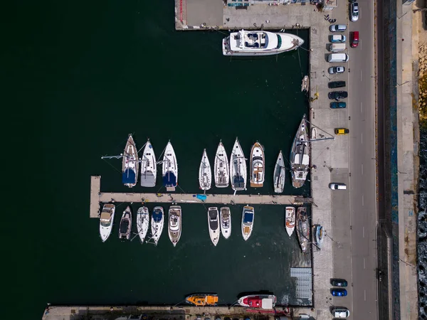 Luftaufnahme Von Vielen Yachten Und Booten Die Der Marina Festgemacht — Stockfoto