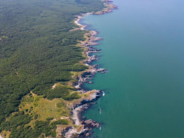 stock image An aerial top view of the rocky coastline of the Black Sea in southern Bulgaria near Silistar Beach, showcasing its rugged beauty and coastal splendor.