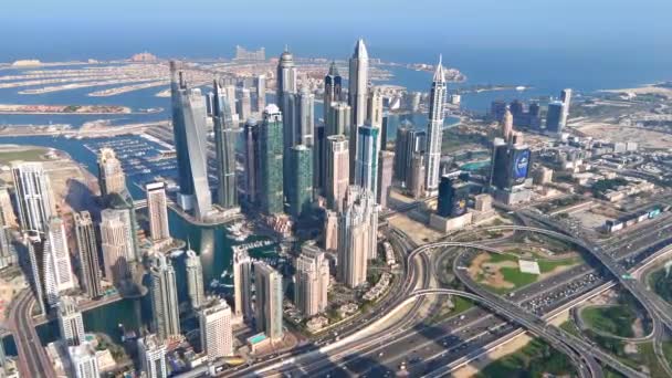Luftaufnahme Der Dubai Marina Dubai Marina Ist Eine Wohlhabende Wohngegend — Stockvideo