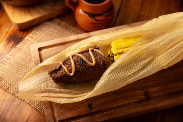 Шоколад Тамале Іспаномовне Блюдо Характерне Мексики Деяких Країн Латинської Америки Ліцензійні Стокові Фото