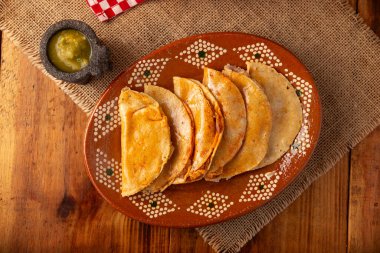 Tacos de Canasta, Tacos Sudados olarak da bilinen 
