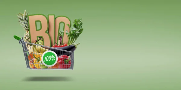 Fliegender Einkaufswagen Voller Leckerem Frischem Gemüse Und Obst Bio Lebensmitteln — Stockfoto