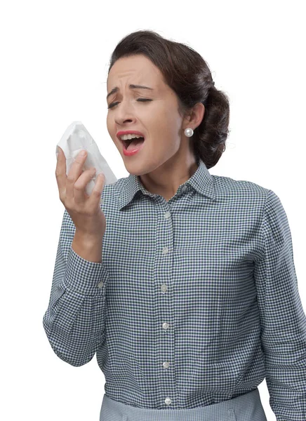 Vintage Vrouw Met Allergie Niezen Een Zakdoek — Stockfoto