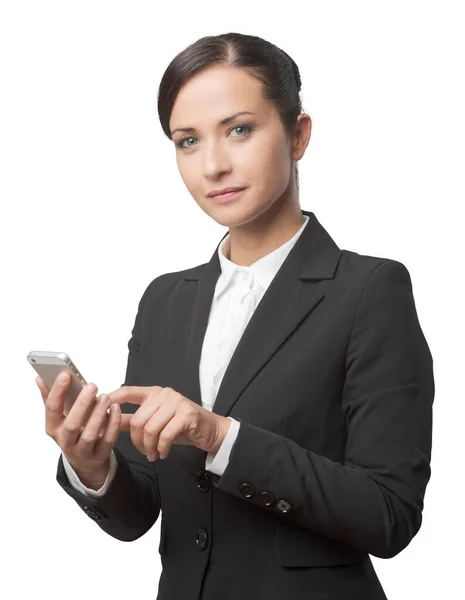 Smiling Confident Business Woman Using Touch Screen Mobile Phone — Stock Photo, Image