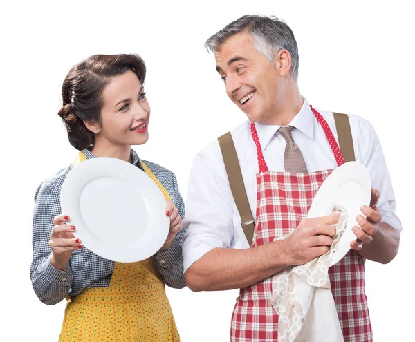 Smiling Vintage Couple Apron Dish Washing Together — Stock Photo, Image