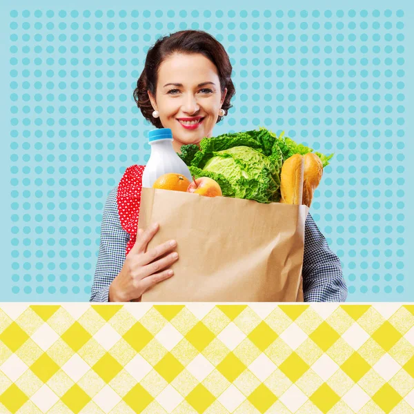 Smiling Vintage Woman Apron Holding Shopping Grocery Bag — Stock Photo, Image