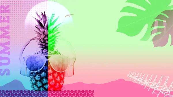 带着可笑的菠萝头戴耳机的复古暑假海报 — 图库照片