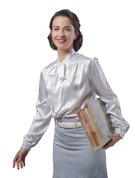 1950 Lerin Stil Sekreteri Belgeler Evrak Ile Bir Klasör Tutan — Stok fotoğraf