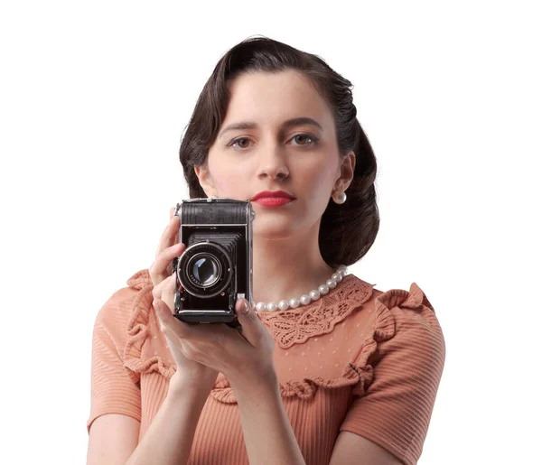 Krásná Elegantní Žena Fotografování Vintage Kamerou — Stock fotografie