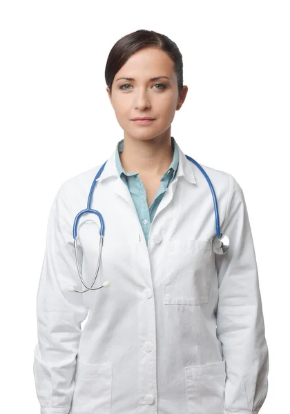 Pewni Uśmiechający Się Kobiece Kobieta Lekarz Pozowanie Fartuch Stetoskop — Zdjęcie stockowe