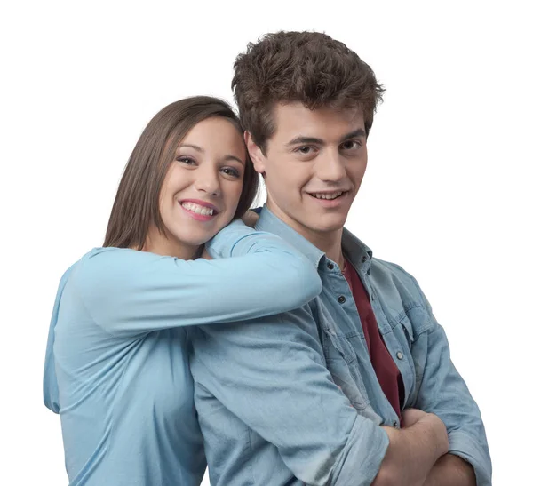 Glückliches Junges Paar Posiert Zusammen Und Lächelt Die Kamera — Stockfoto